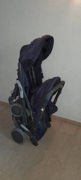 Καρότσι διδύμων