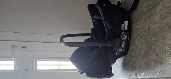 Κάθισμα αυτοκινήτου NUNA URBN Με ανταπτορες iso fix