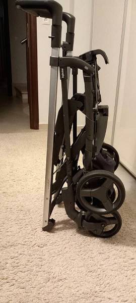 Καρότσι inglesina trilogy χρώματος beige.