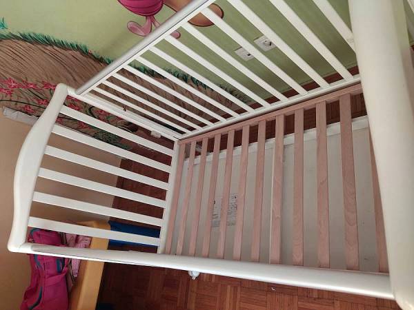 Βρεφικό κρεβατάκι PALI My love, χρώμα λευκό €160