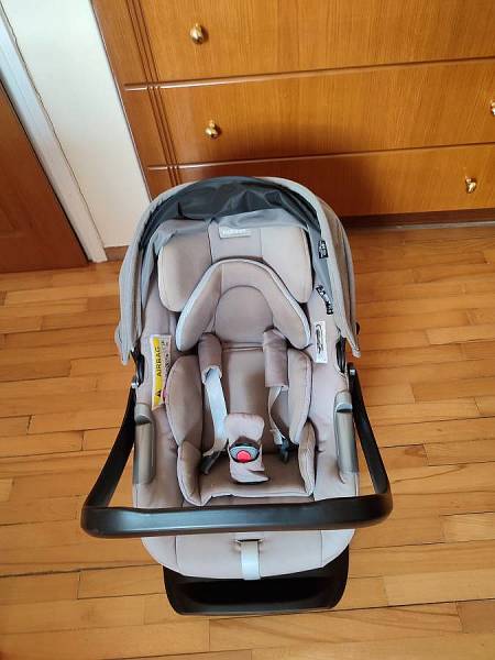 Inglesina κάθισμα αυτοκινήτου electa (40-75cm) buttery beige/η βαση του ειναι με ζώνη 3 σημείων αυτοκινήτου/ εχει και δευτερη επλογη με βαση Darwin i-Size νεα οδηγια