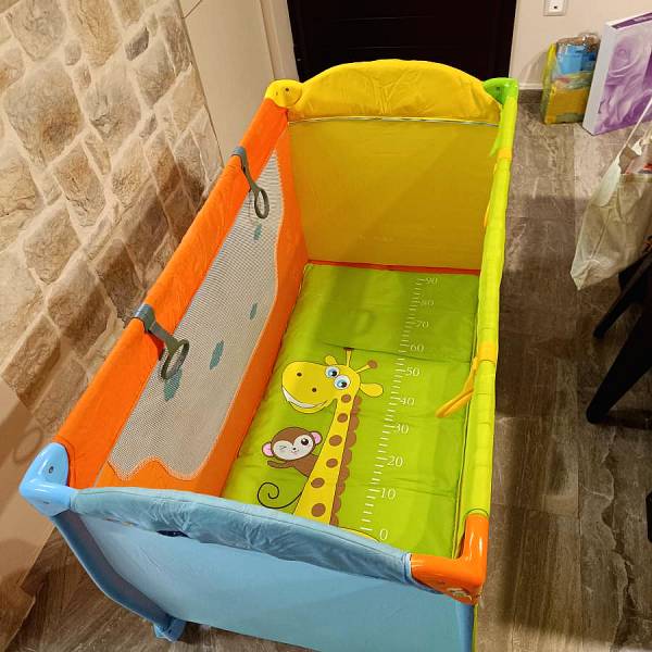 Παρκοκρέβατο Carello