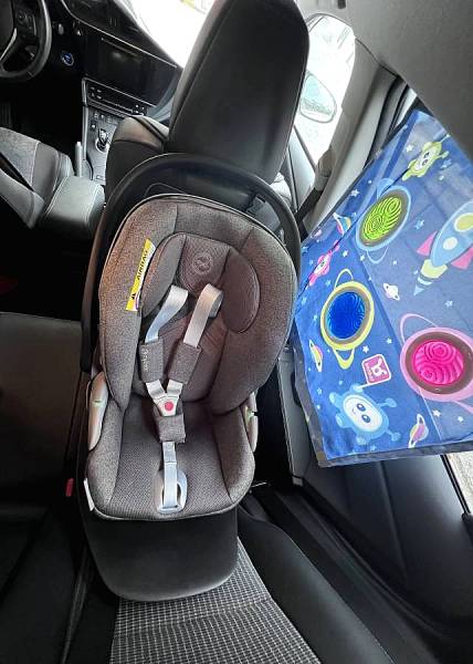 Βρεφικό κάθισμα αυτοκινήτου CYBEX Cloud T i-Size, από τη γέννηση έως περίπου 24 μηνών.