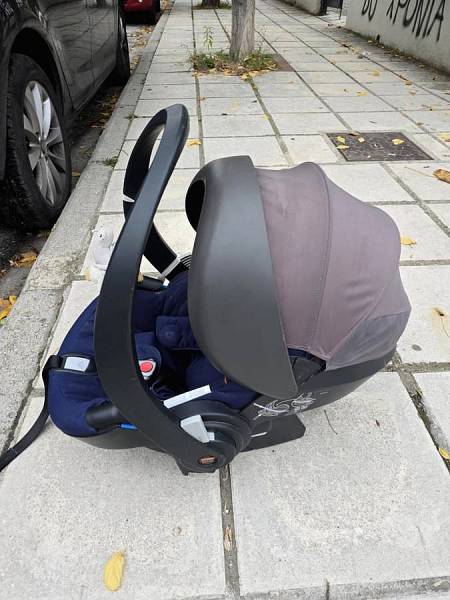 Καρότσια Stokke & Kikka Boo
