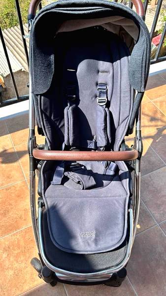 πολυκαροτσι mamas and pappas